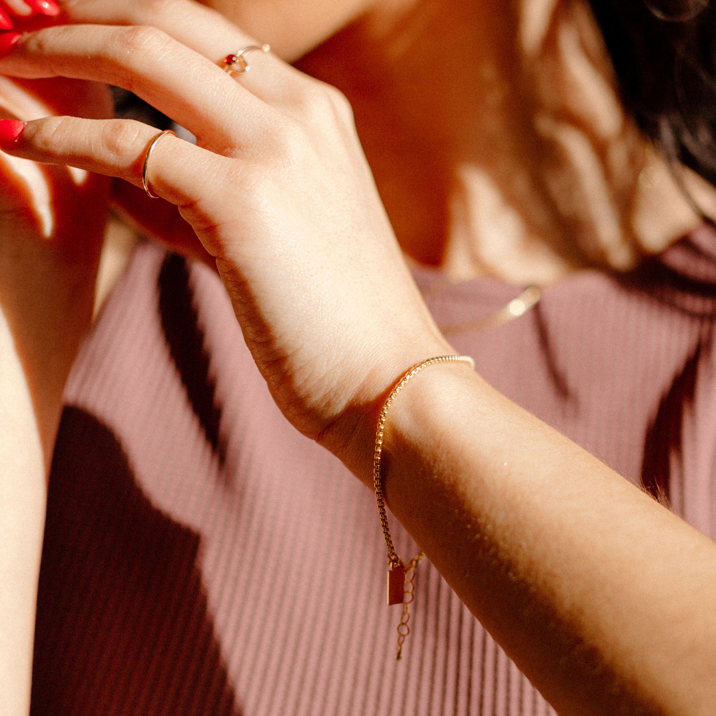 Relic Round Box Chain Bracelet by Favor Jewelry