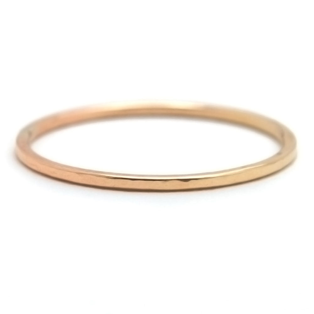 Hammered Slim Stacking Ring - Favor Jewelry