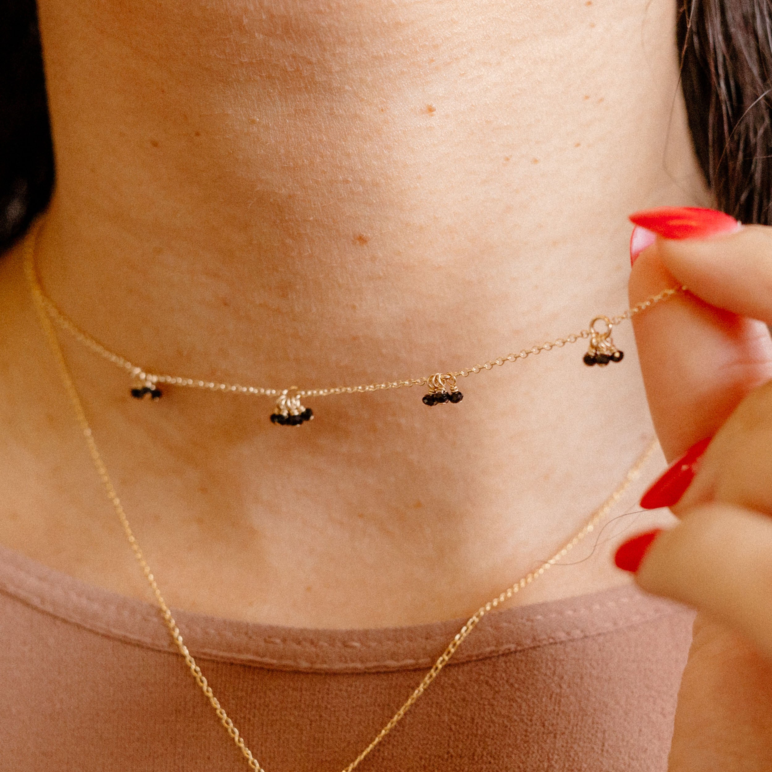 Black Gemstone Mimic Necklace
