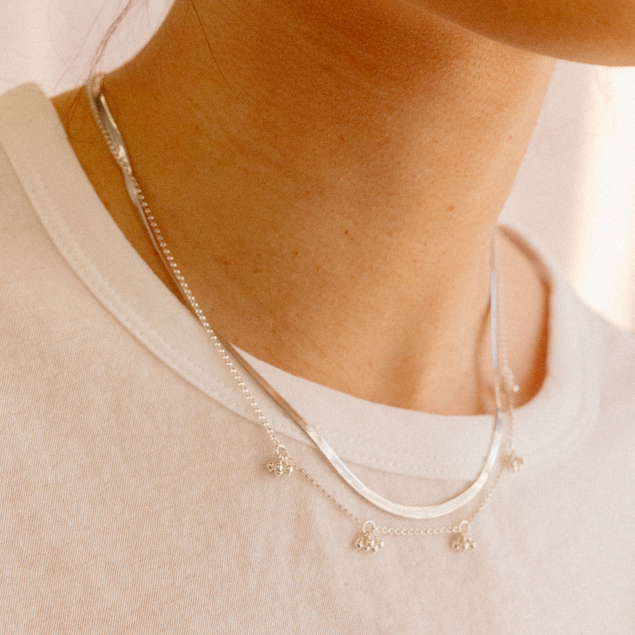 Margin Herringbone Chain Necklace - Favor Jewelry