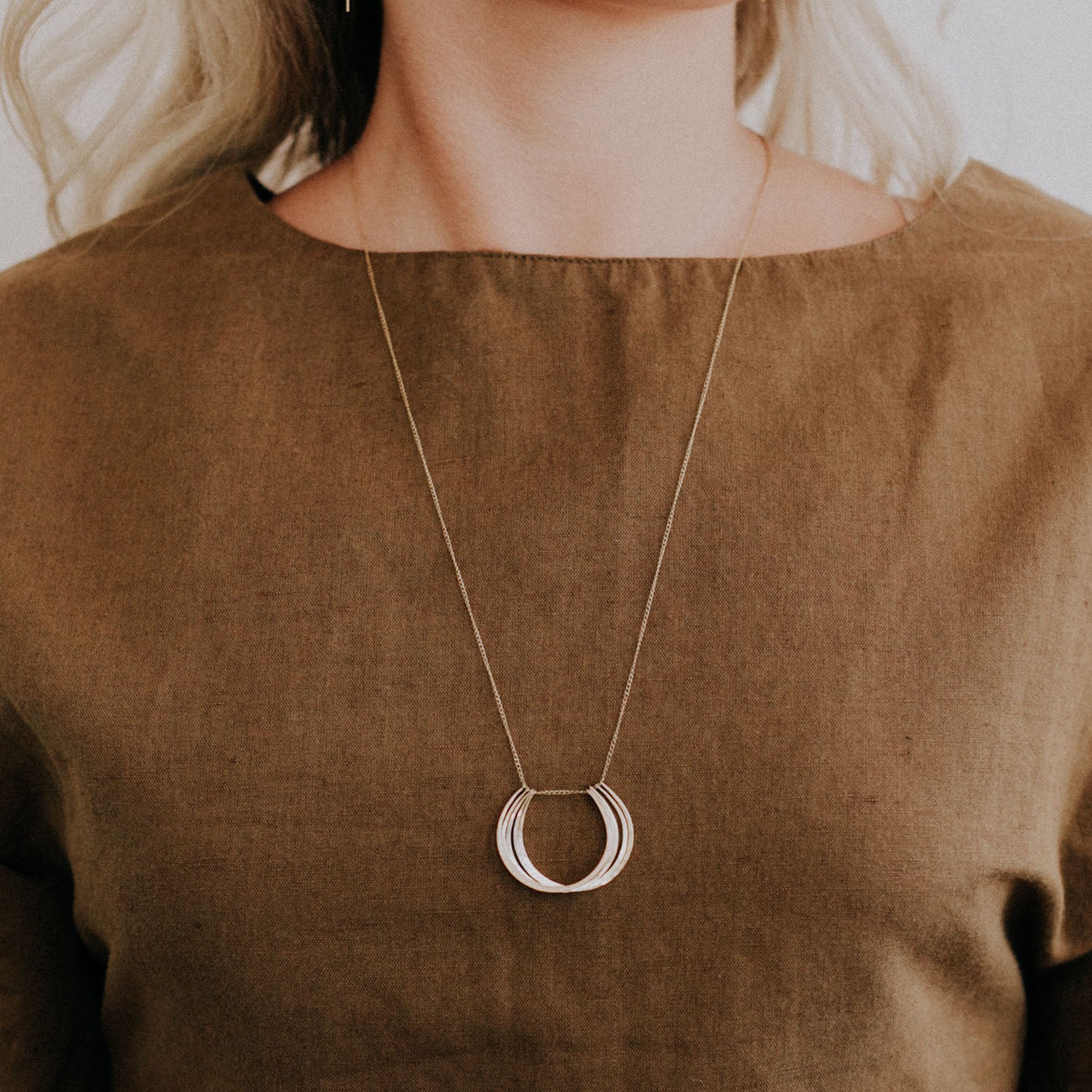 Long Circuit Necklace - Favor Jewelry